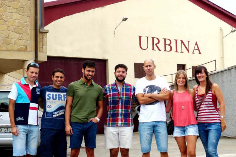Visitando las bodegas Urbina
