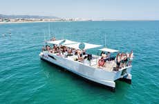 Excursión en barco a Cova Tallada
