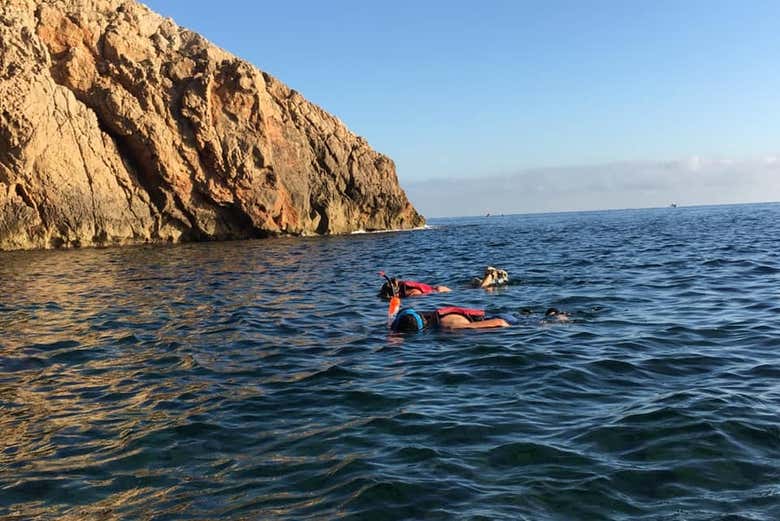Haciendo snorkel en el Parque Natural del Montgó