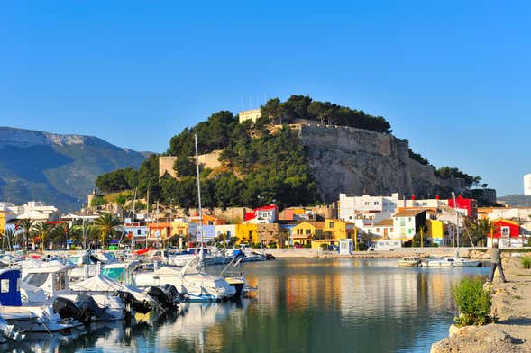 Paseo en catamarán por Denia