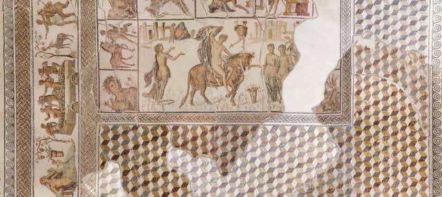 Visita guiada por el yacimiento arqueológico Plaza de Armas