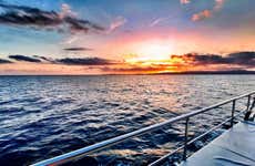 Paseo en catamarán por la bahía de Palma al atardecer