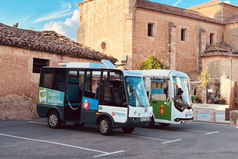Minibuses aparcados