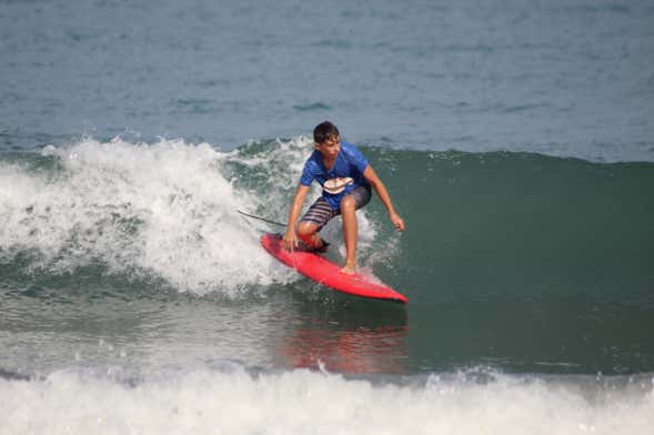 Curso de surf en El Campello