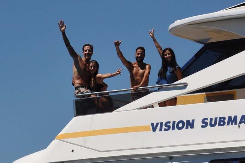 Amigos a bordo del barco