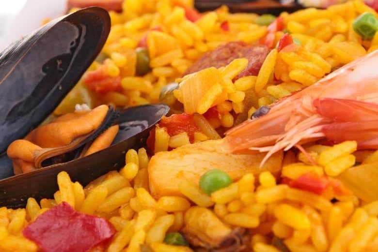 Degustando marisco gallego a bordo