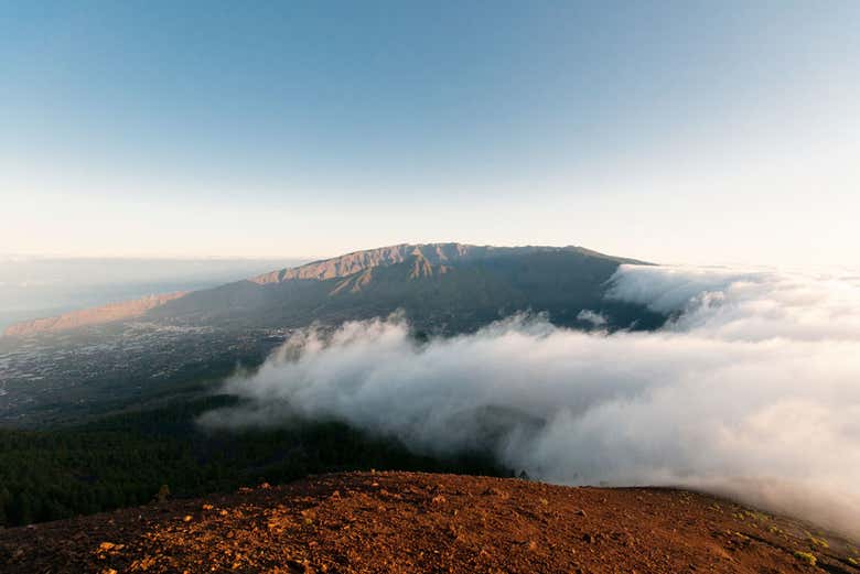 Vue depuis le volcan Birigoyo