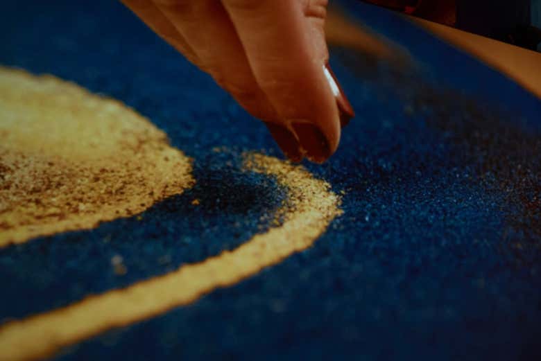 Fabrication d'un tapis en sciure de bois