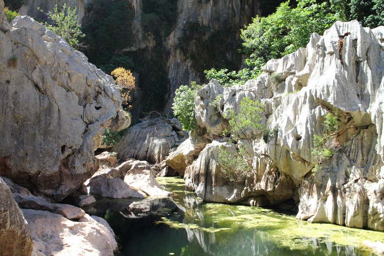 Disfrutando de la ruta de senderismo por el torrente de Pareis