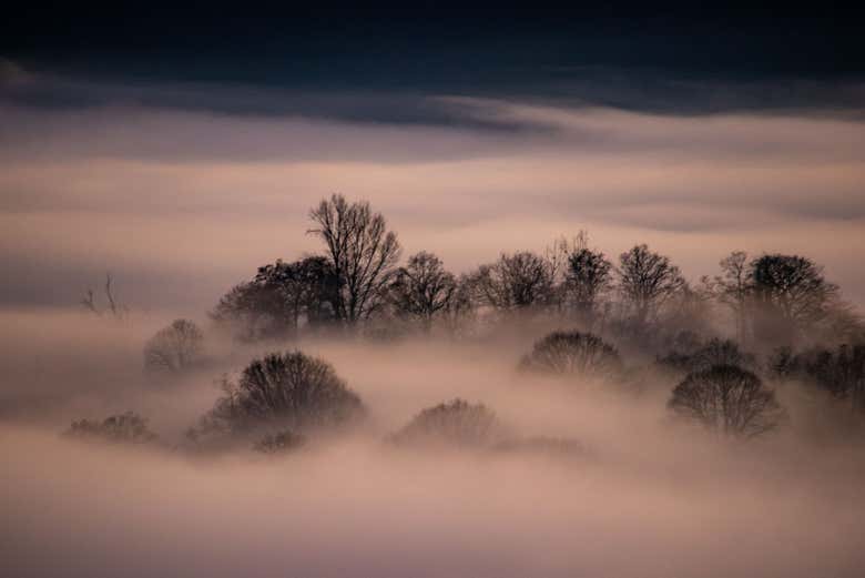 Brouillard autour d'Espinosa de los Monteros
