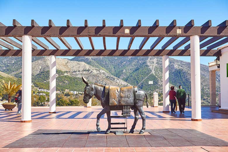 Escultura de um burro em Mijas