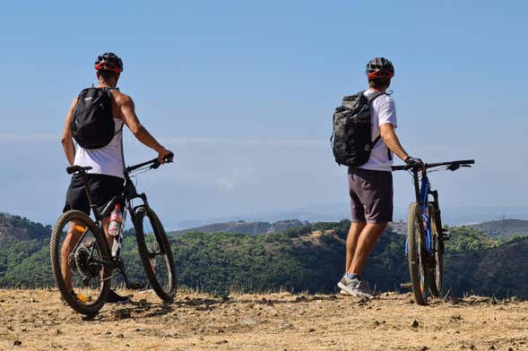 Tour de bicicleta pela Sierra Bermeja