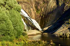 Tour en kayak por la cascada de Ézaro