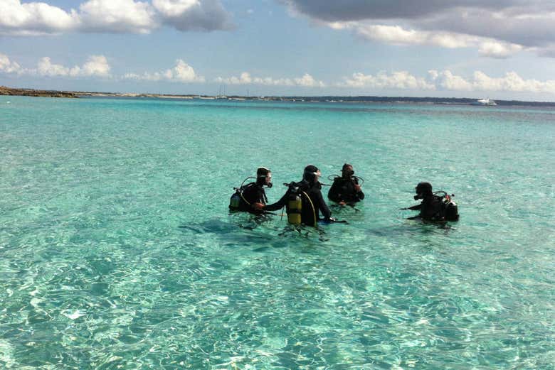 Learning to scuba dive in Formentera