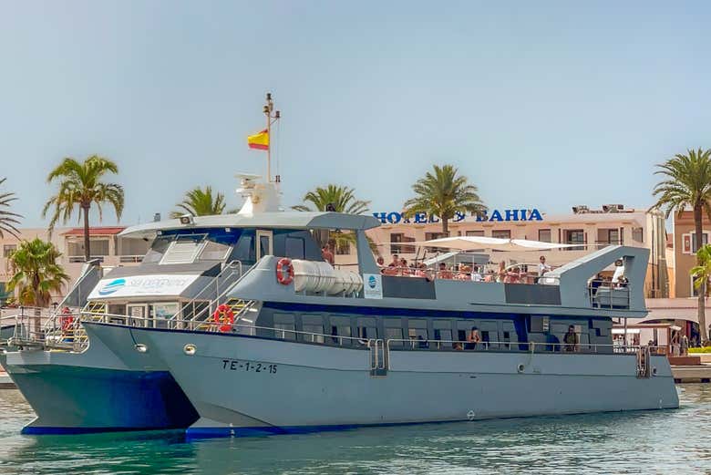 Embarcación excursión 