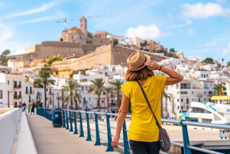 Llegando al puerto de Ibiza