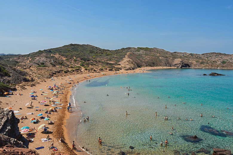 Découvrez la plage de Cavalleria