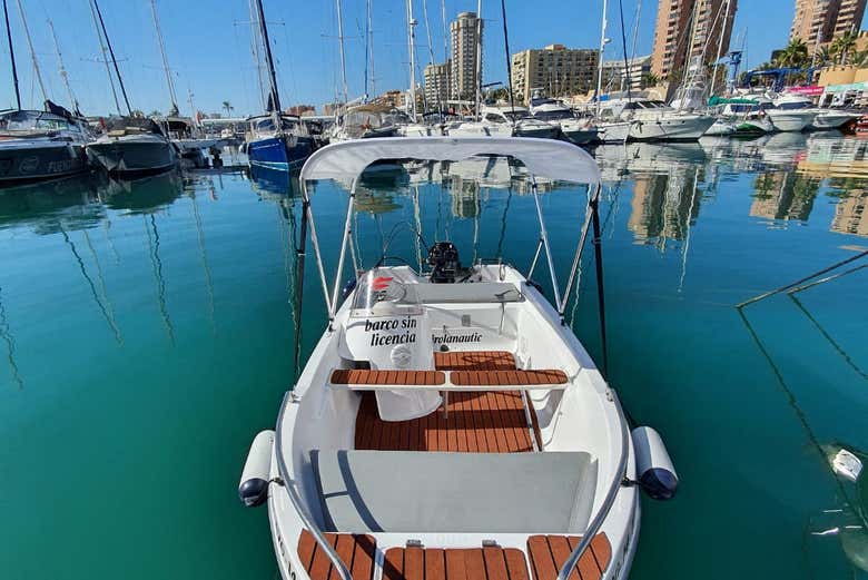 Aluguel de barco sem habilitação em Fuengirola