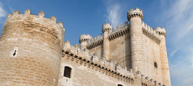 Entrada al castillo de Fuensaldaña