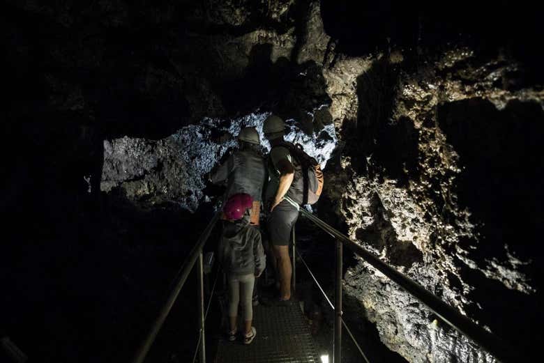 Entrando na gruta