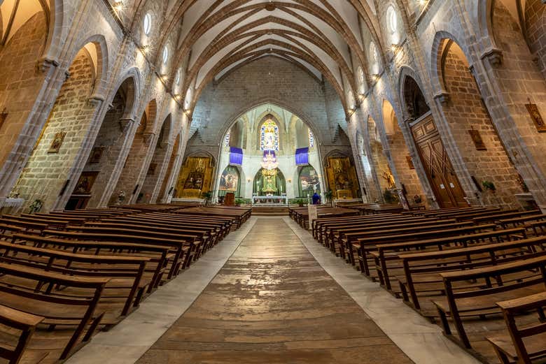 La collegiata è un gioiello dell'architettura gotica valenciana