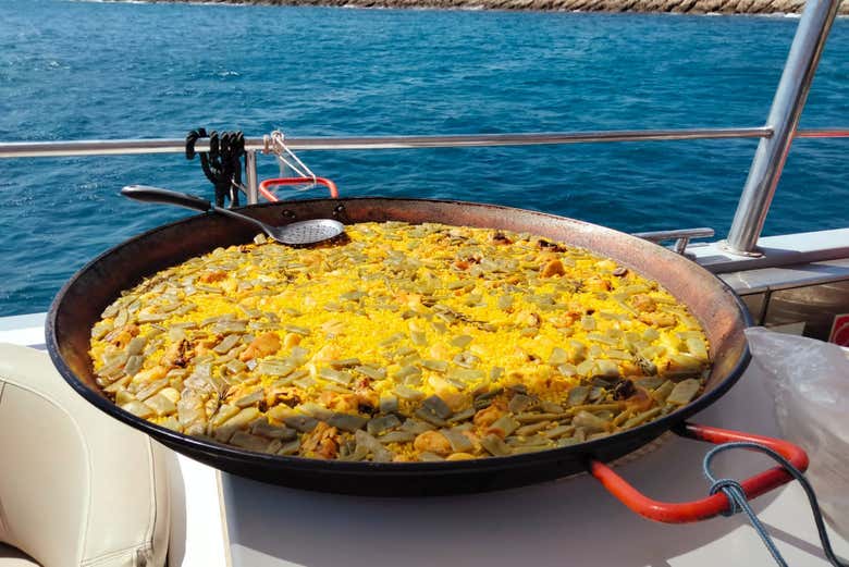 Una tipica paella valenciana