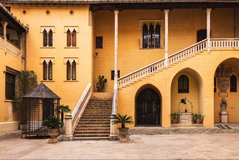 Patio del Palacio Ducal de los Borgia