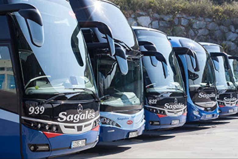Autobus in partenza dall'aeroporto di El Prat
