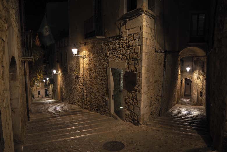Girona ao cair da noite