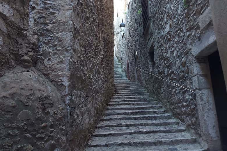 Carrer de Sant Llorenç, une ruelle du quartier juif
