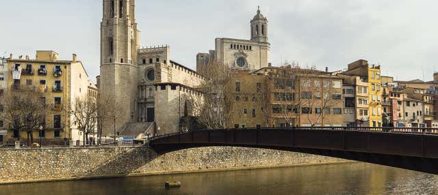 Tour of Girona + Admission Tickets