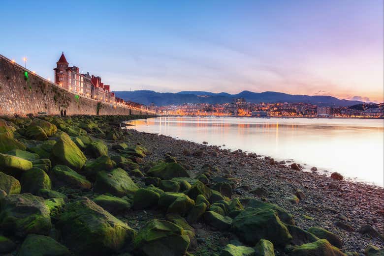 Atardecer en la costa vasca