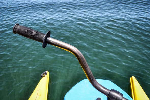 Tour en bicicleta acuática por el Flysch de Getxo