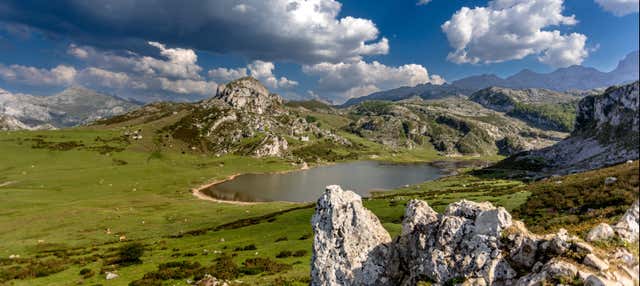 Excursión a los lagos de Covadonga, Cangas de Onís y Lastres