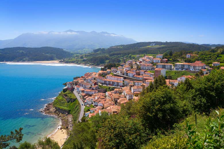 Excursión a Covadonga, Cangas de Onís y Lastres, Gijón