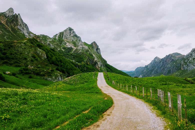 Hiking route in the Somiedo Natural Park