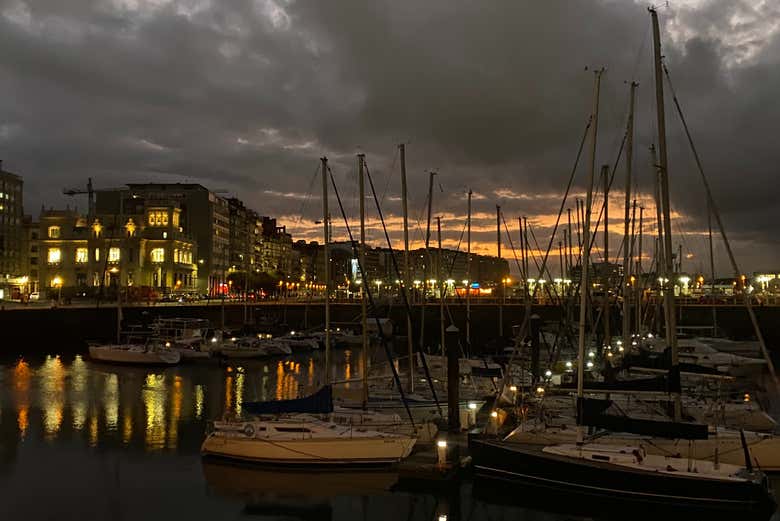 Il porto turistico di Gijón
