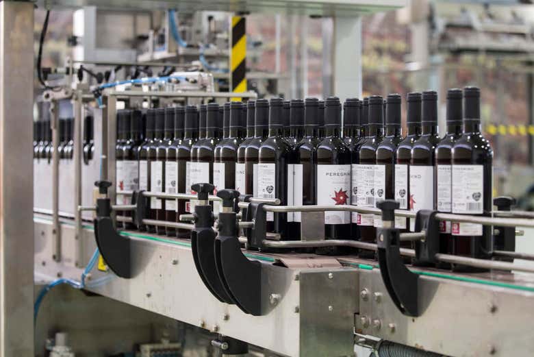 Wine labelling phase