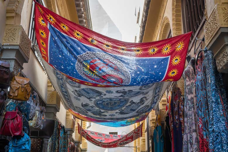 Alcaçaria, o antigo mercado da seda de Granada
