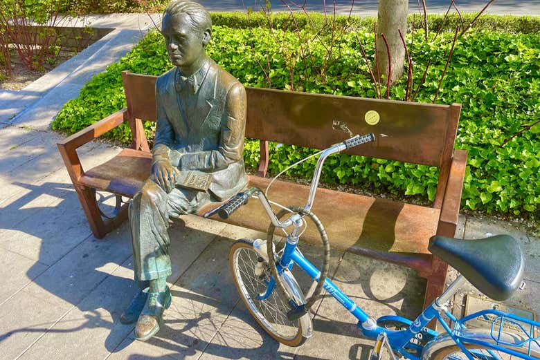 Escultura de Federico García Lorca