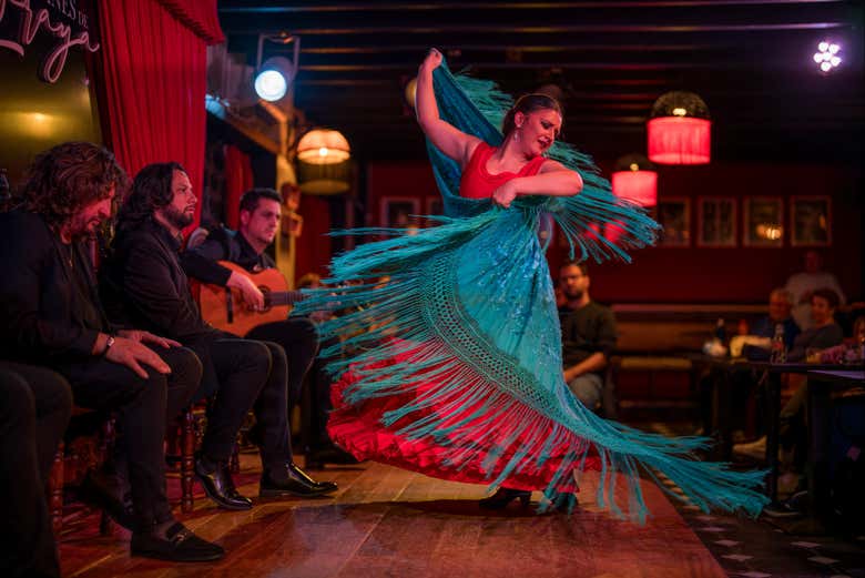 Baile con mantón