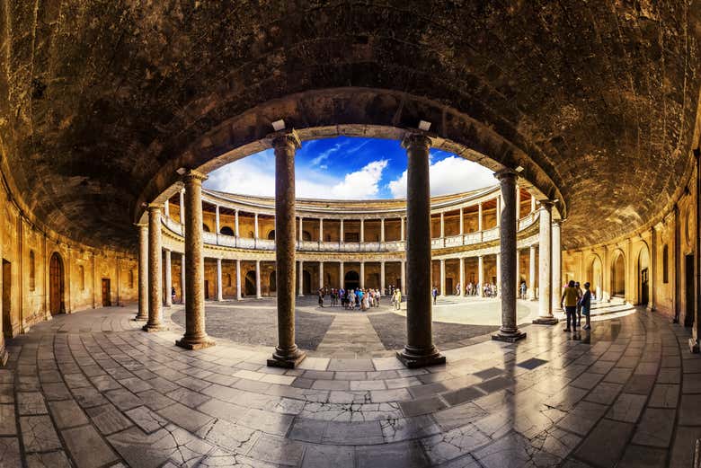 Visitando il Palacio de Carlos V