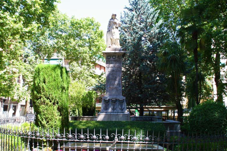Plaza Mariana Pineda