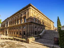 Esterni del Palazzo Carlo V
