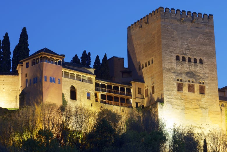 Osservando l'Alhambra di Granada