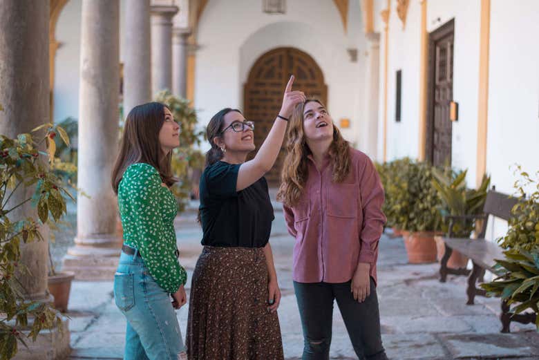 Visiting the Abbey cloister