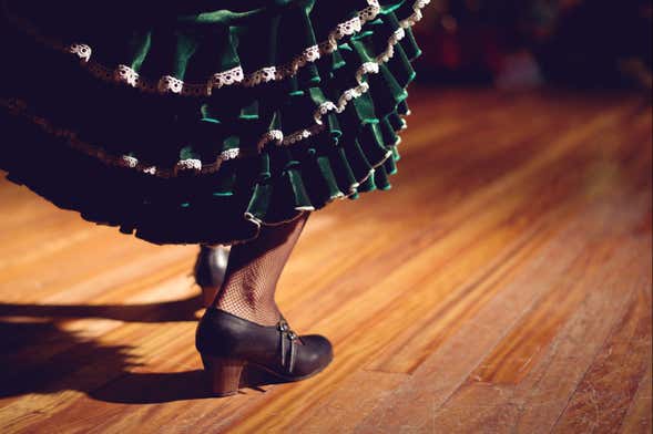 Espetáculo flamenco no tablado La Soleá