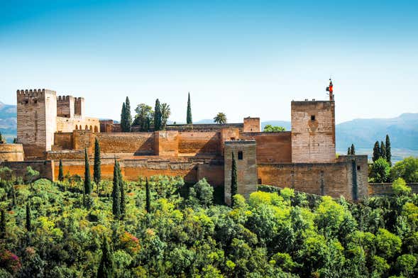 Alhambra Small Group Tour