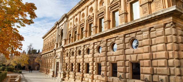Visita guiada pelos arredores da Alhambra e pelo Palácio de Carlos V
