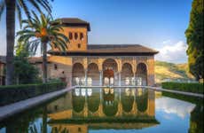 Visita a la Alhambra y los Palacios Nazaríes por la tarde